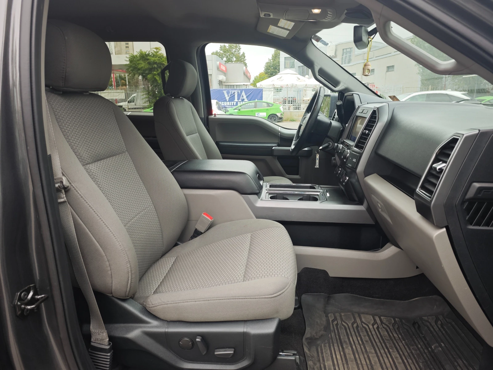 Ford F150 5.0  | Mobile.bg   10