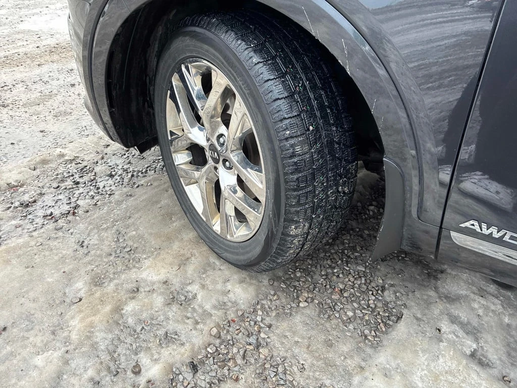 Kia Sorento * AWD * CARFAX * ��� ������������ ������ | Mobile.bg � ����������� 7