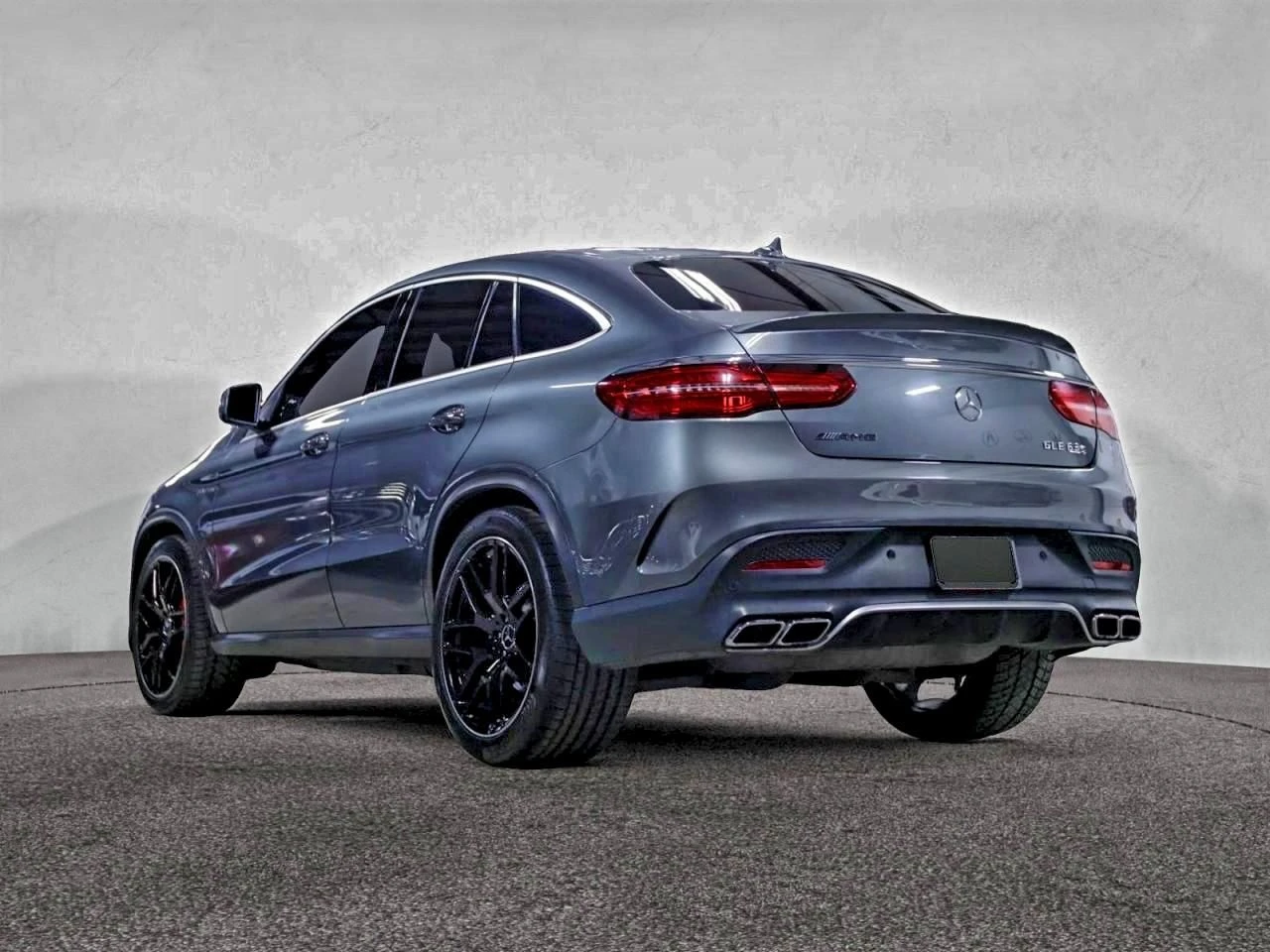 Mercedes-Benz GLE 63 AMG  - изображение 3