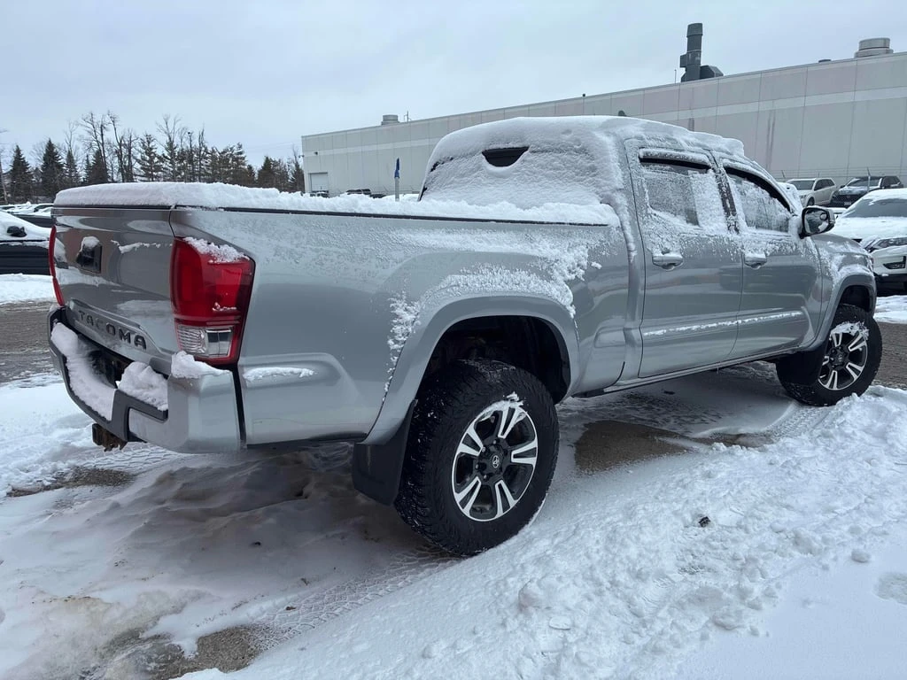 Toyota Tacoma * 4WD Double Cab V6 * CARFAX * БЕЗ ПЪРВОНАЧАЛНА ВН - изображение 3