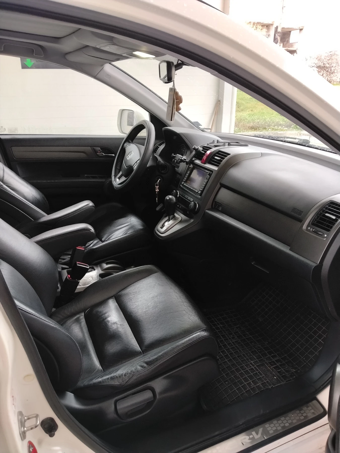 Honda Cr-v 3ген., снимка 7 - Автомобили и джипове - 53960664