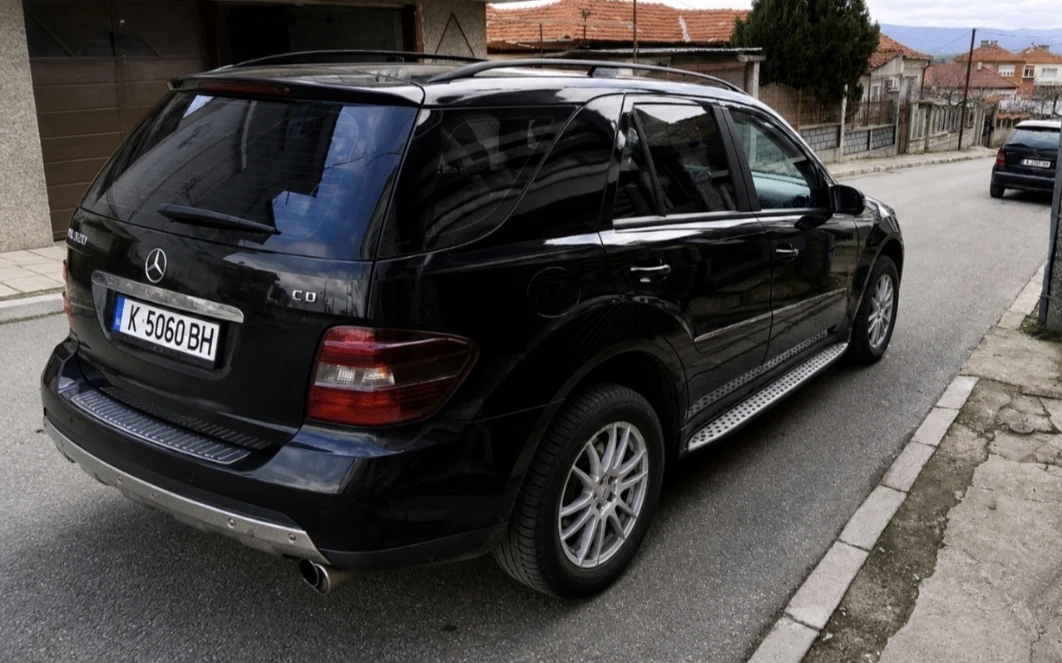 Mercedes-Benz ML 320 320CDI, снимка 4 - Автомобили и джипове - 54415816