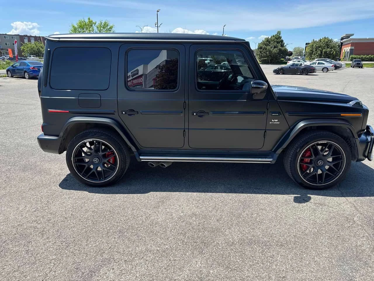 Mercedes-Benz G * AMG 63 * FULL LOADED * OT ПРЕДСТАВИТЕЛСТВО, снимка 4 - Автомобили и джипове - 54827115
