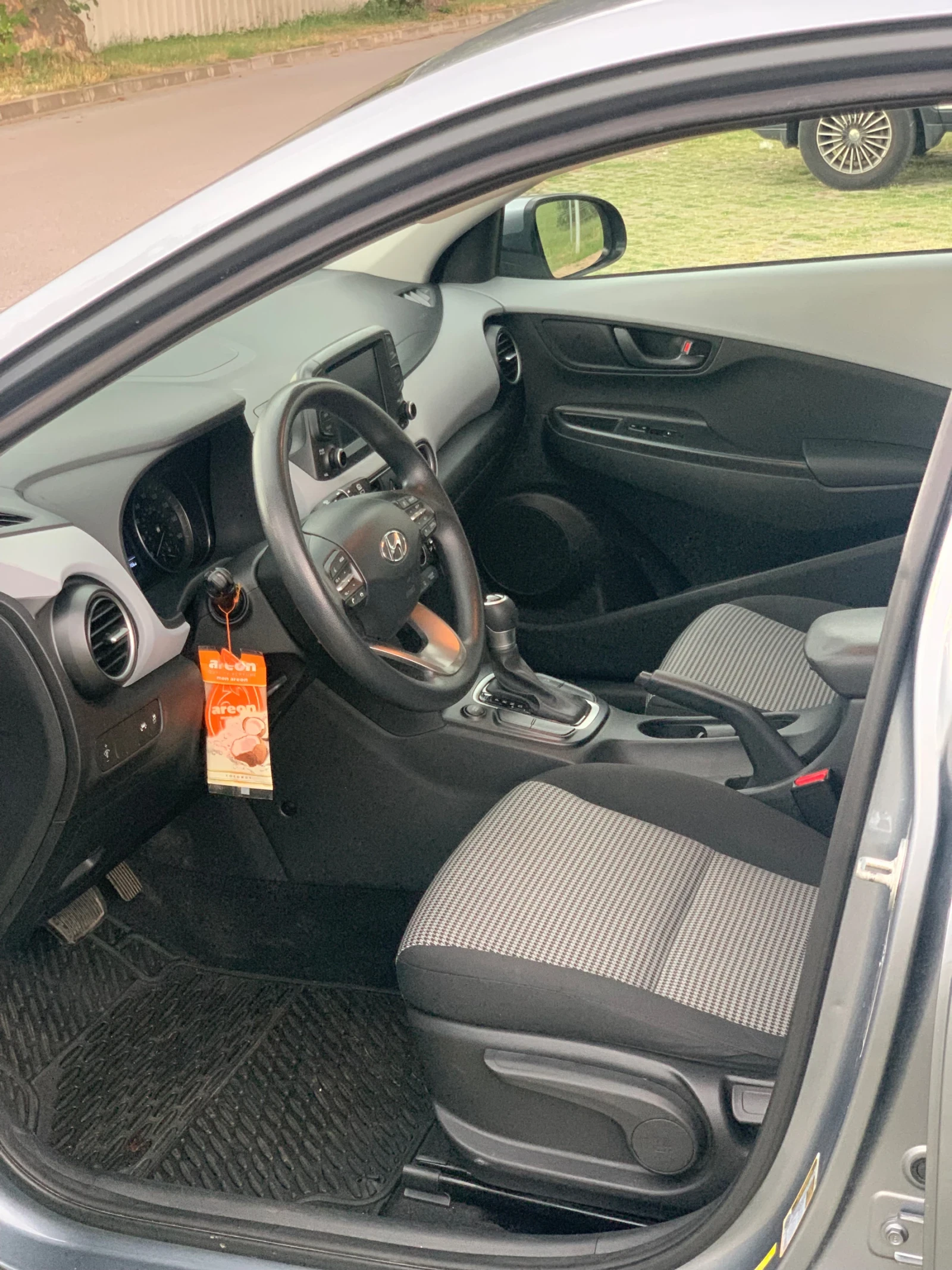 Hyundai Kona AWD, Газов Инжекцион, снимка 7 - Автомобили и джипове - 55397634
