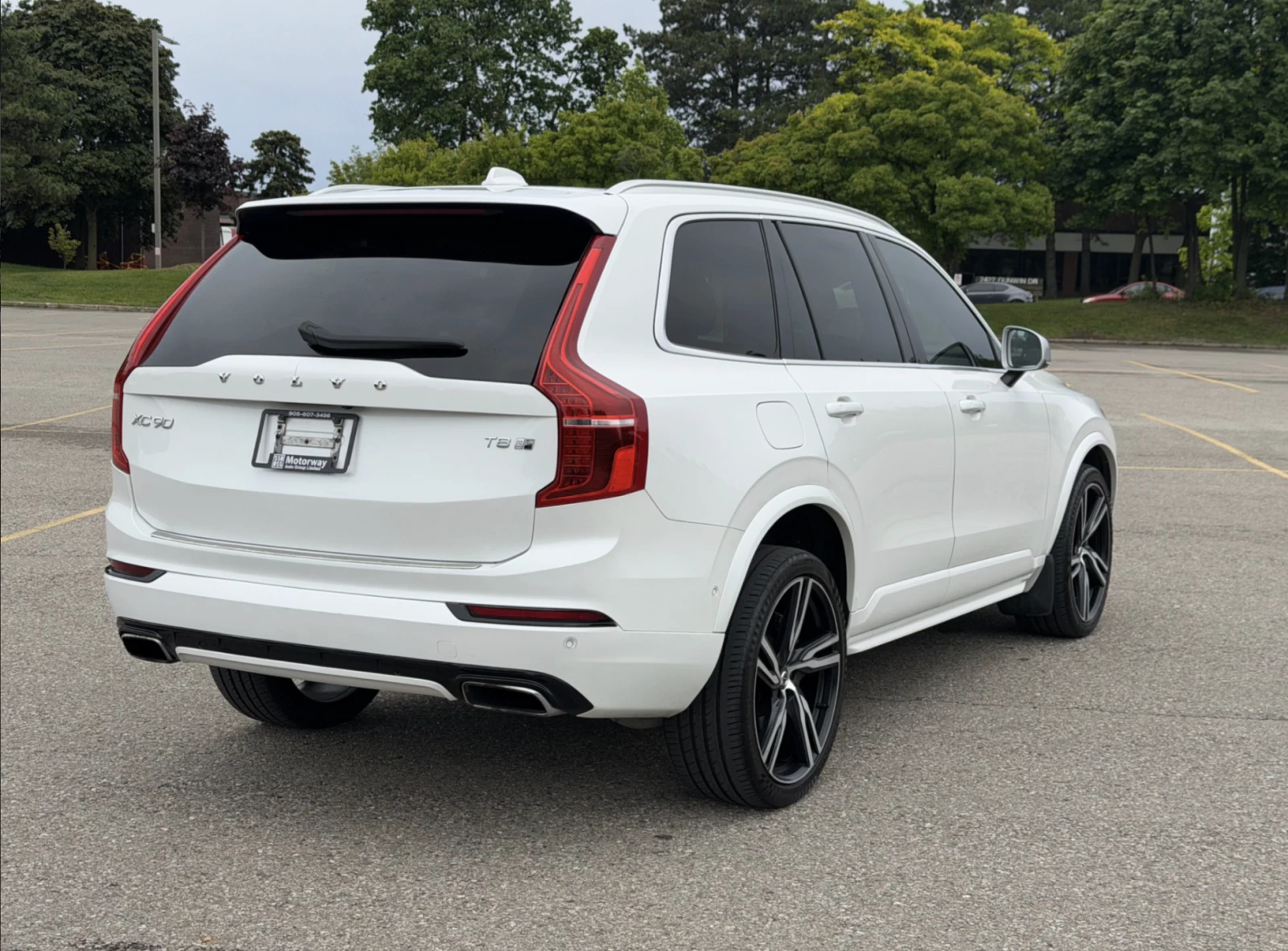 Volvo Xc90 T8 R-Design / Bowers & Wilkins / 360 Камери / ПАНО, снимка 9 - Автомобили и джипове - 55465434