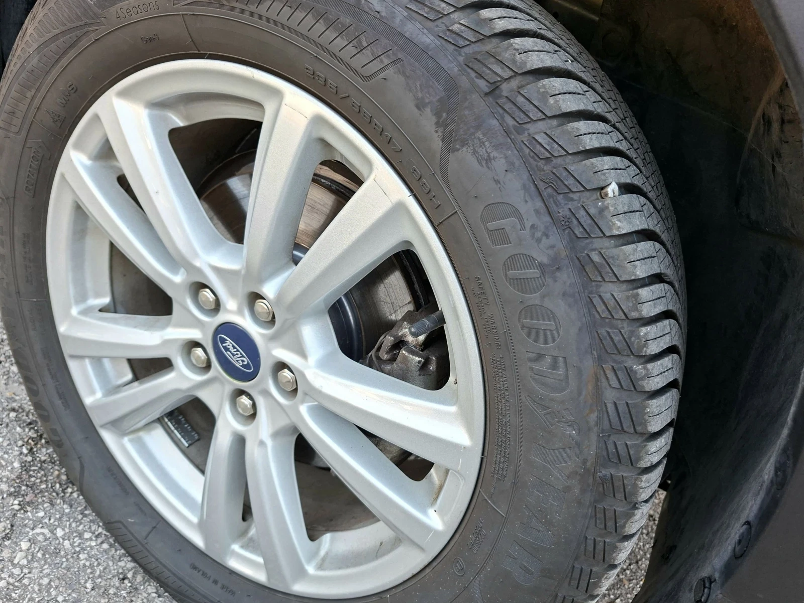 Ford Kuga EcoBoost, снимка 13 - Автомобили и джипове - 55509004