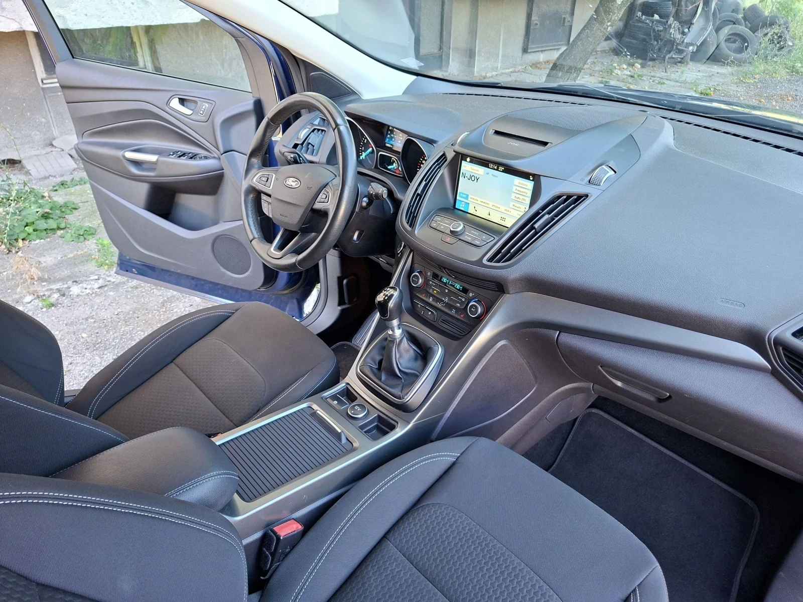 Ford Kuga EcoBoost, снимка 11 - Автомобили и джипове - 55509004