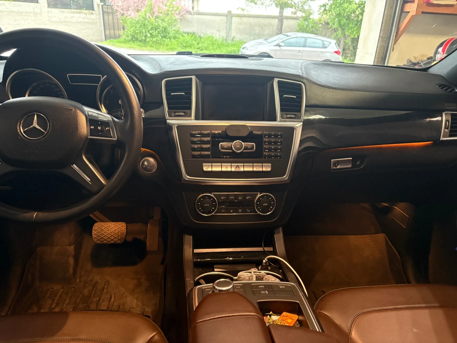 Mercedes-Benz ML 350 bluetec, снимка 6 - Автомобили и джипове - 55649026