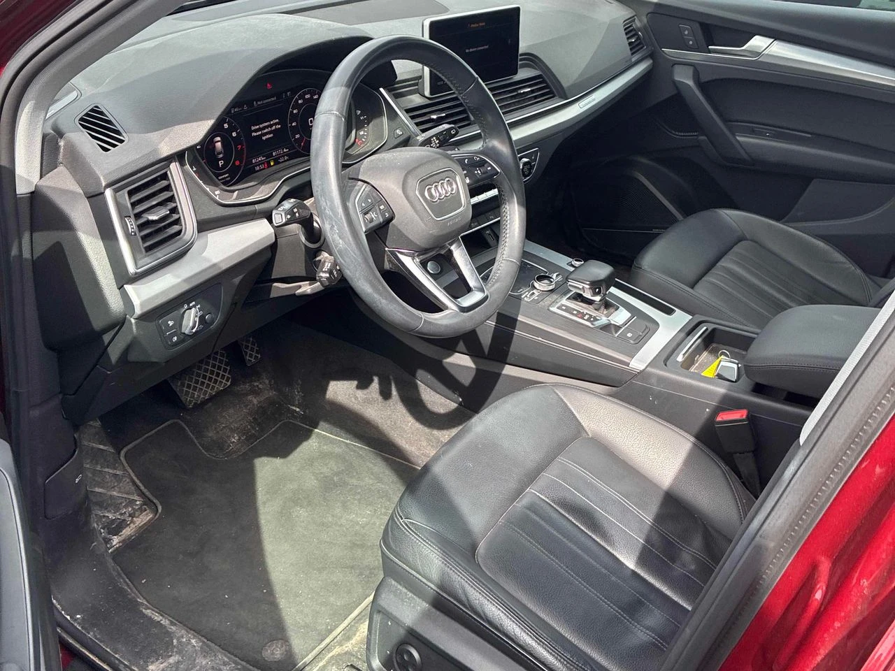 Audi Q5 Technik, снимка 5 - Автомобили и джипове - 55798240