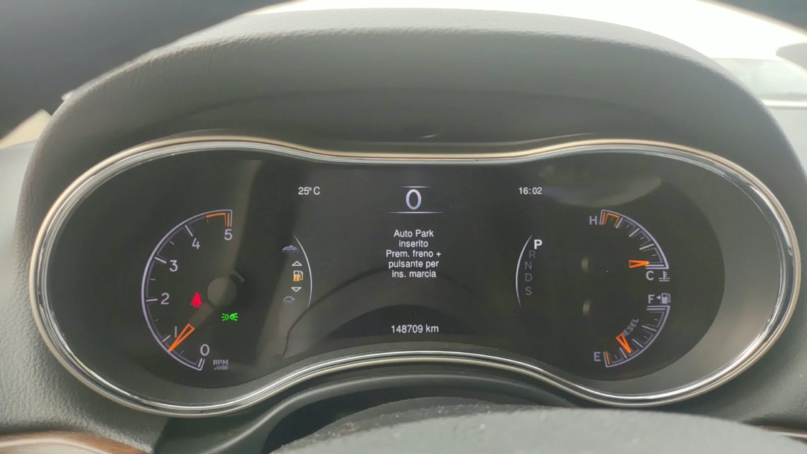 Jeep Grand cherokee 3.0, снимка 10 - Автомобили и джипове - 56316437