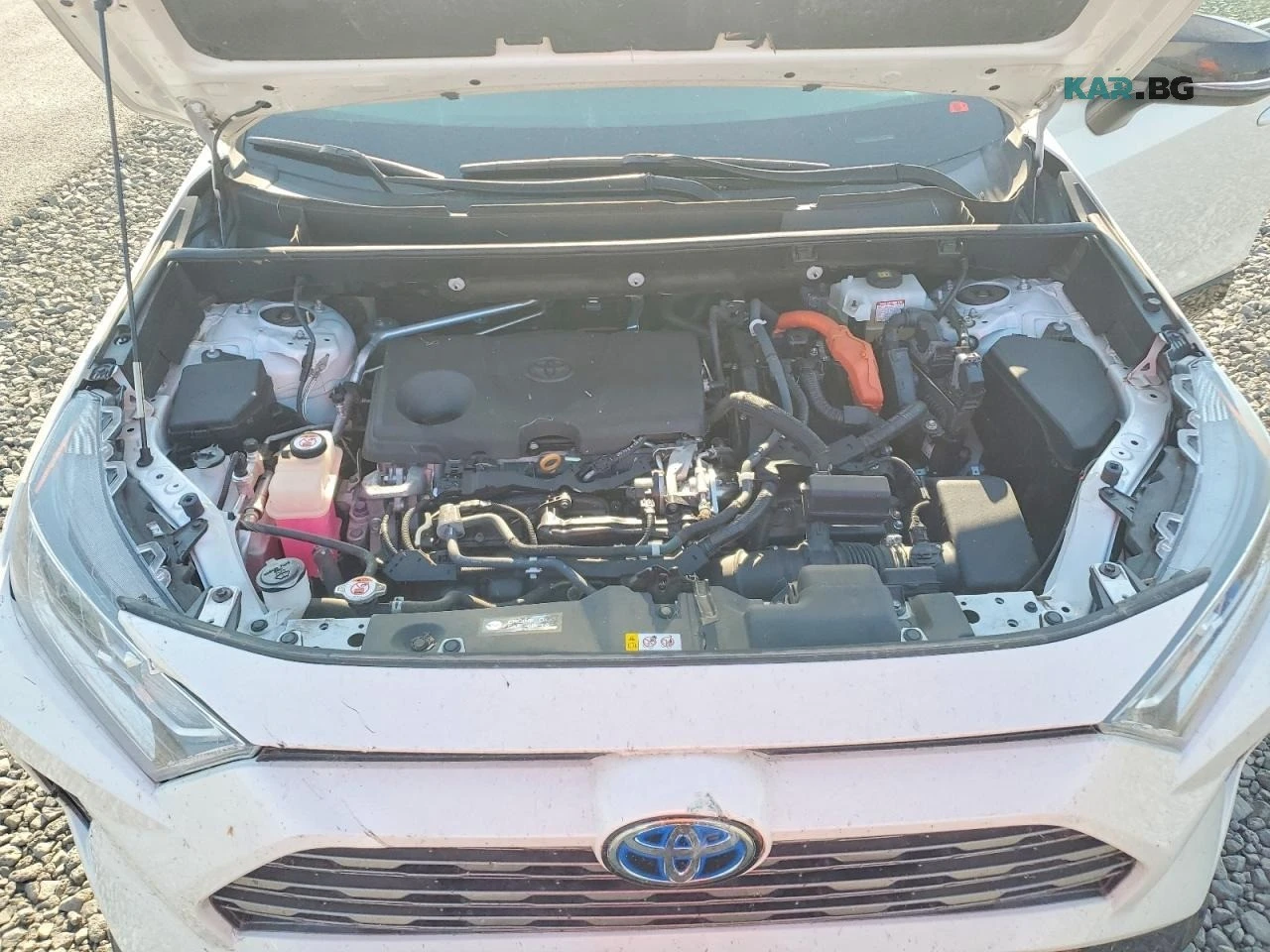 Toyota Rav4 XSE, снимка 12 - Автомобили и джипове - 56519372