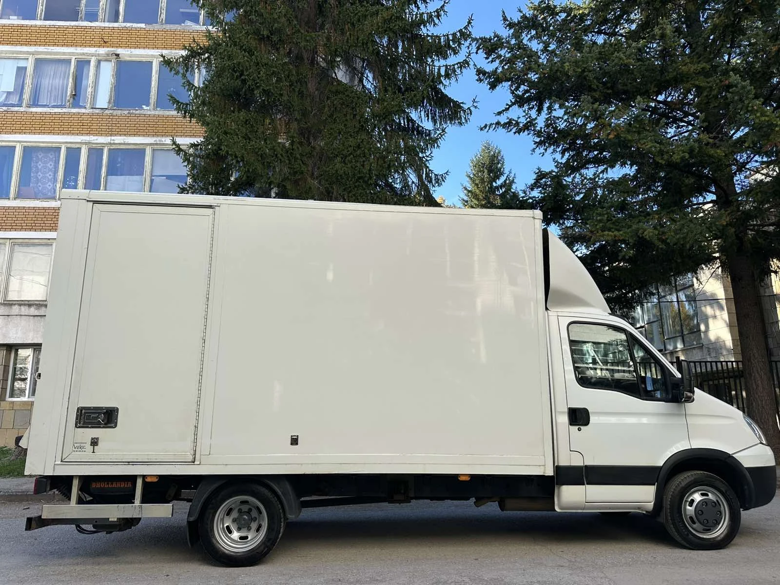 Iveco Daily 40C15* БОРД* 3.5Т - изображение 8