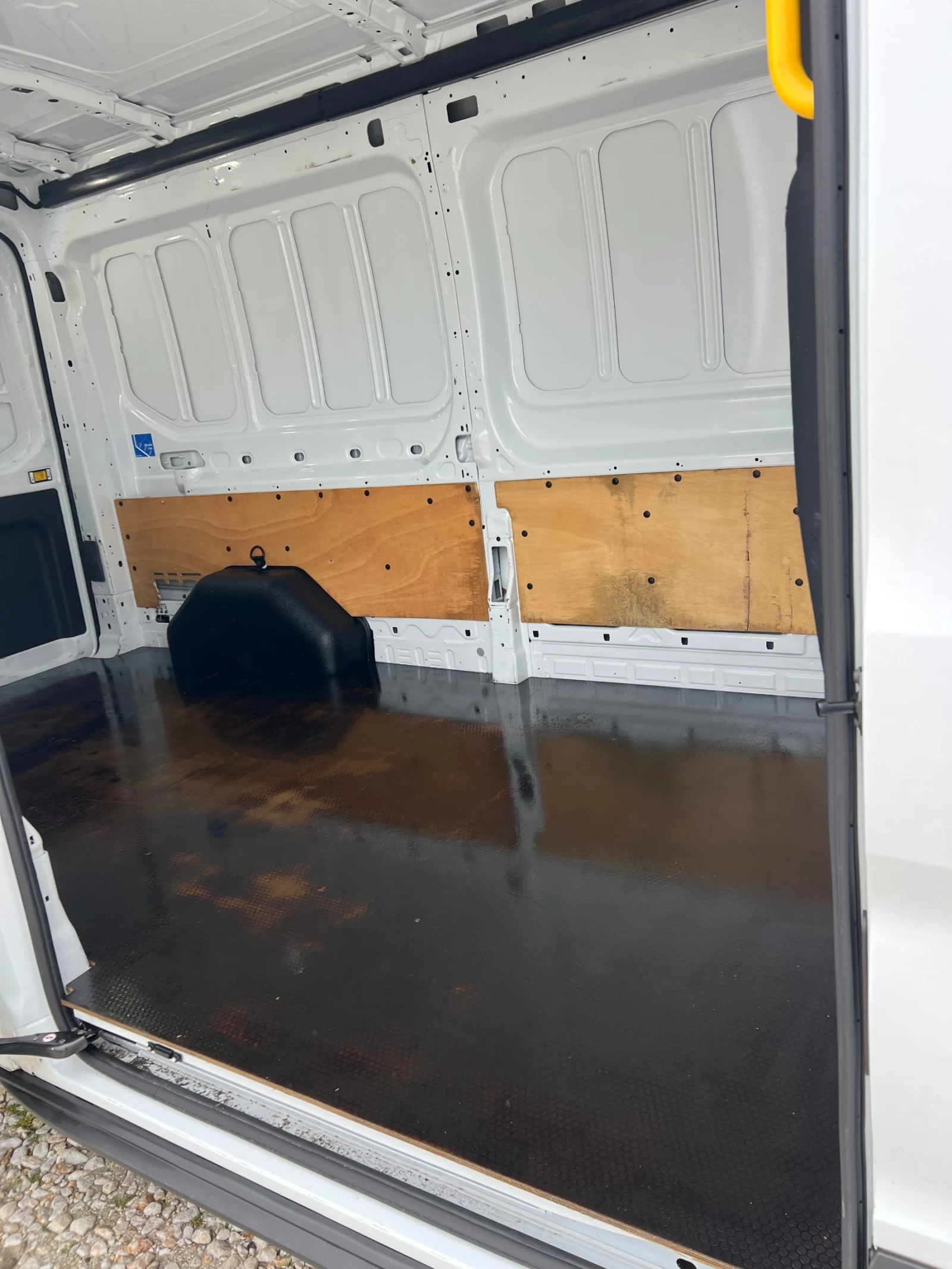 Ford Transit, снимка 11 - Бусове и автобуси - 54010135