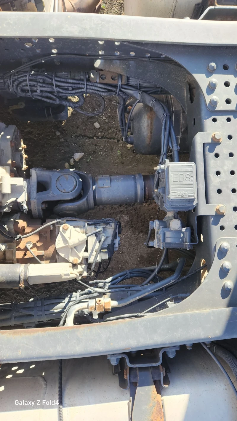 Mercedes-Benz Actros, снимка 9 - Камиони - 52898150