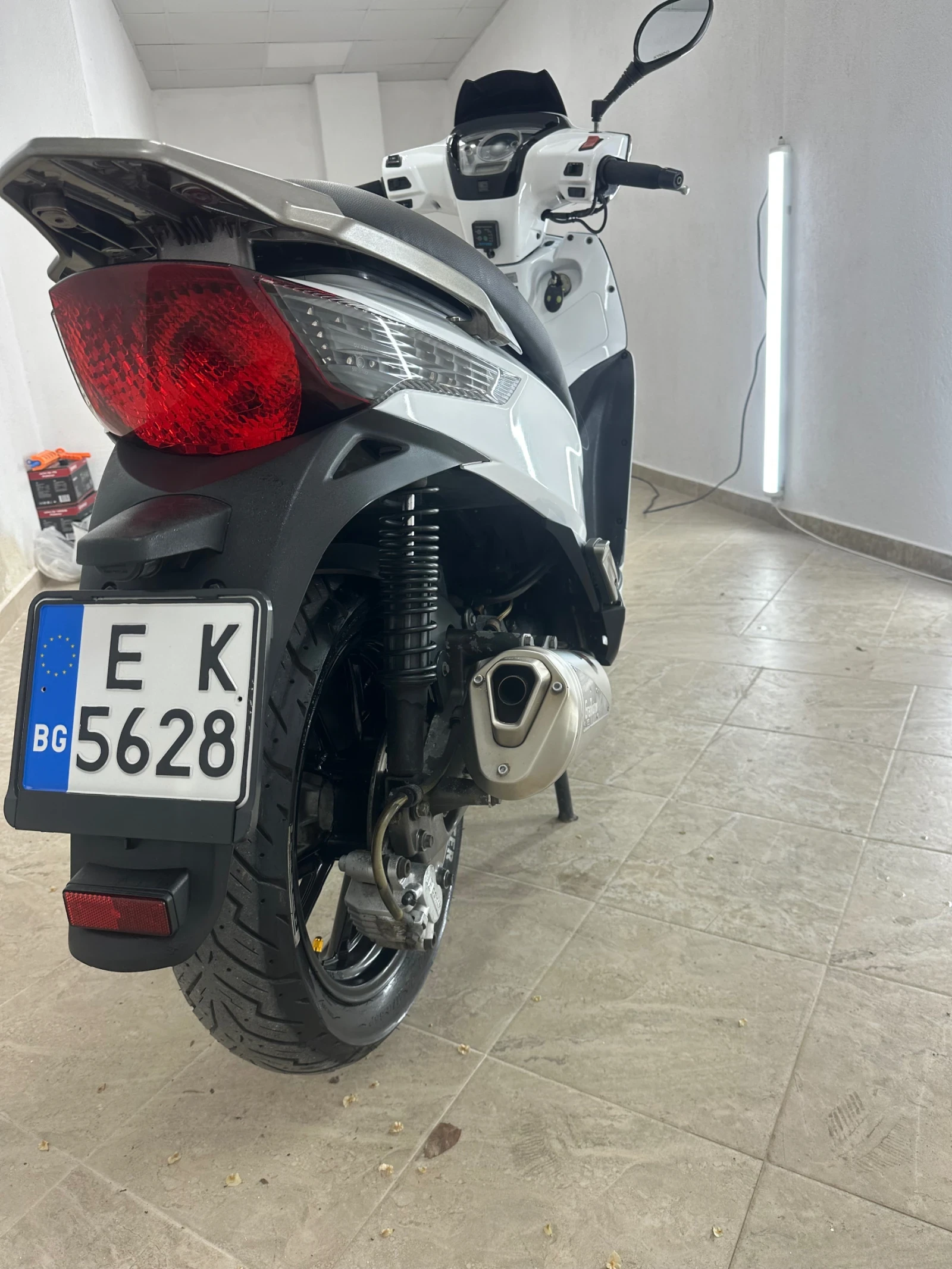 Kymco People, снимка 2 - Мотоциклети и мототехника - 54714856
