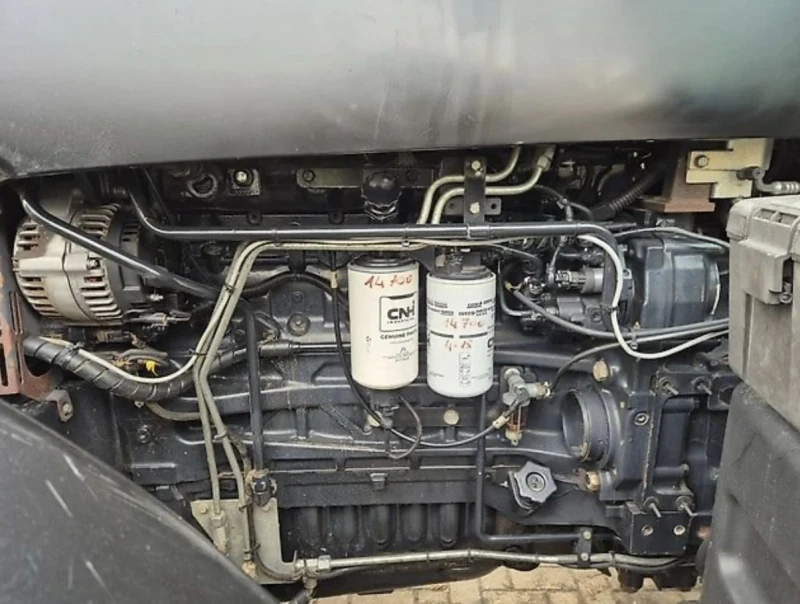 Трактор New Holland, снимка 6 - Селскостопанска техника - 52712821