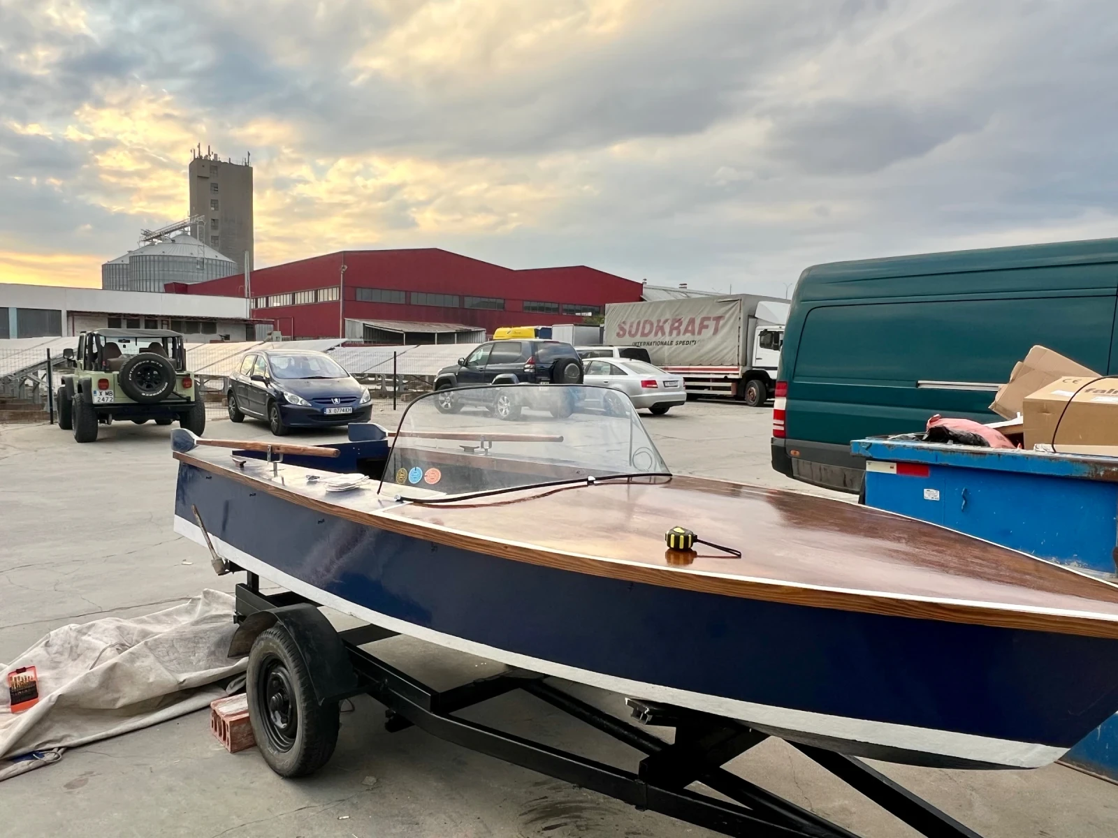 Лодка Собствено производство, снимка 8 - Воден транспорт - 54041406