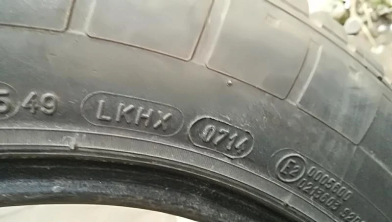 Гуми Летни 215/60R16, снимка 6 - Гуми и джанти - 25326363