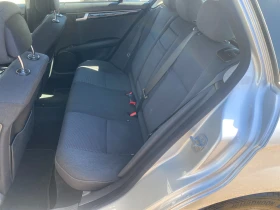 Mercedes-Benz C 220 CDi 170к.с Ръчка ---БЕЗ АНАЛОГ--- Face Lift---, снимка 11