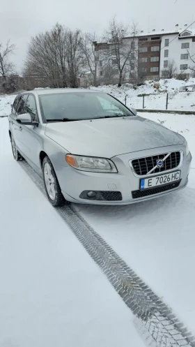 Volvo V70 2.4 D5 - изображение 1