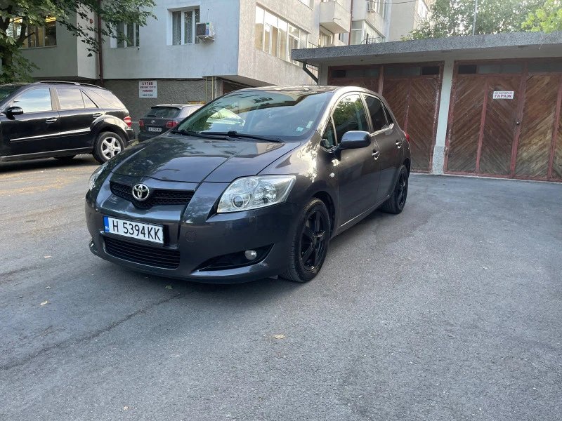 Toyota Auris Auris 2.0 D-4D, снимка 2 - Автомобили и джипове - 46596573