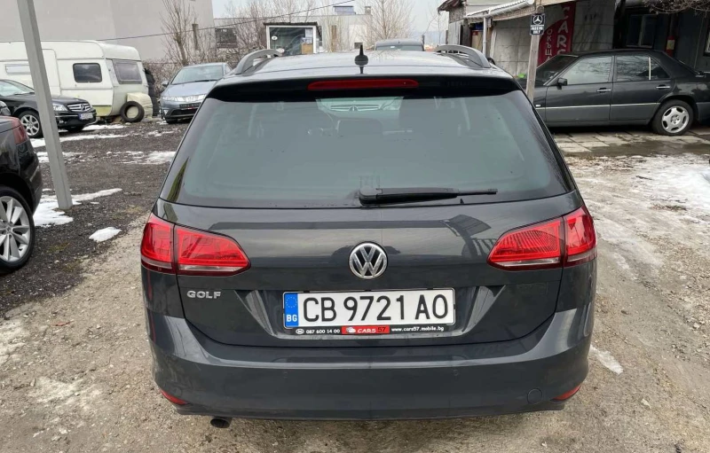 VW Golf 1.6ТDI Напълно обслужен Бартер, снимка 6 - Автомобили и джипове - 48597753