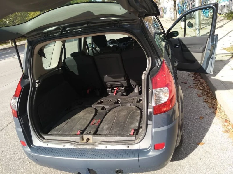 Renault Scenic II, снимка 2 - Автомобили и джипове - 49467435