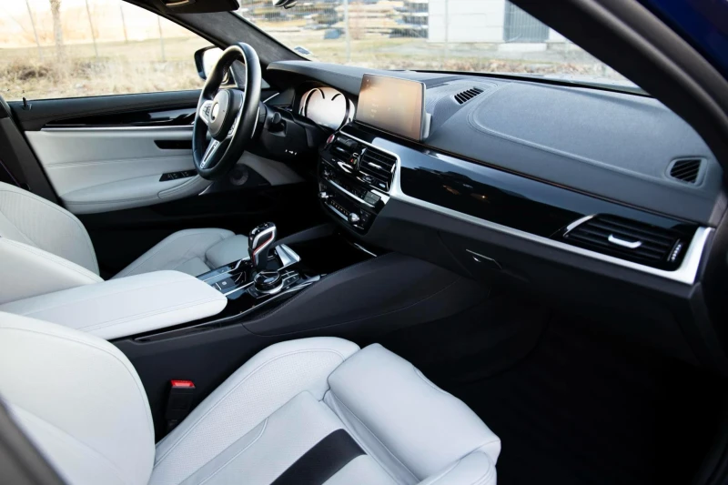 BMW M5, снимка 11 - Автомобили и джипове - 52435427