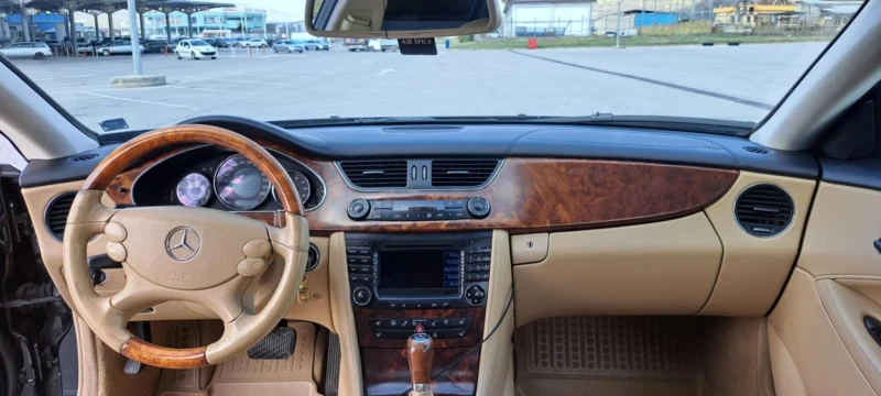 Mercedes-Benz CLS 350, снимка 9 - Автомобили и джипове - 52650046