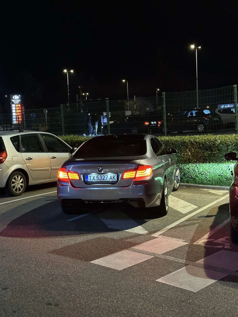 BMW 530 XDrive M packet 258 k.c Фул Екстри, снимка 7 - Автомобили и джипове - 52843875