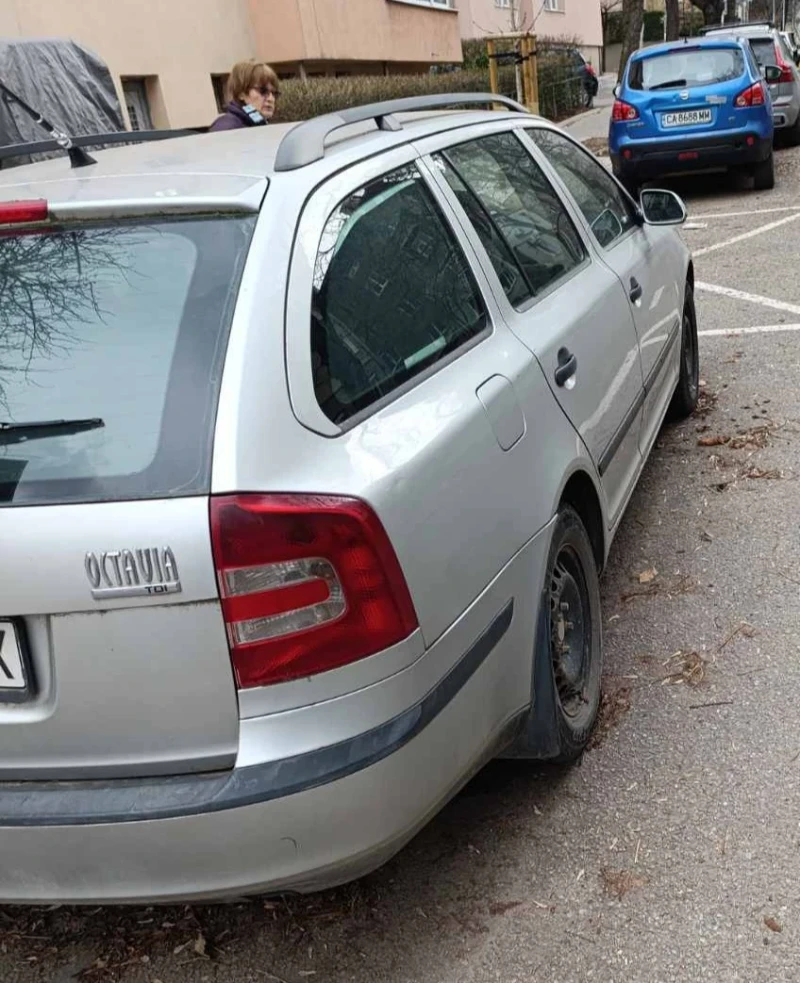 Skoda Octavia, снимка 6 - Автомобили и джипове - 53019587