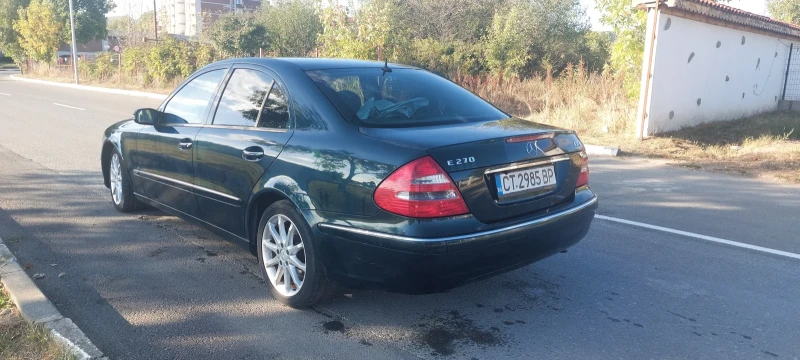 Mercedes-Benz E 270, снимка 3 - Автомобили и джипове - 53045909