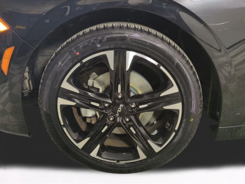 Kia K5 !GT-Line FWD!* АвтоКредит* Цена до БГ* , снимка 9 - Автомобили и джипове - 53341032