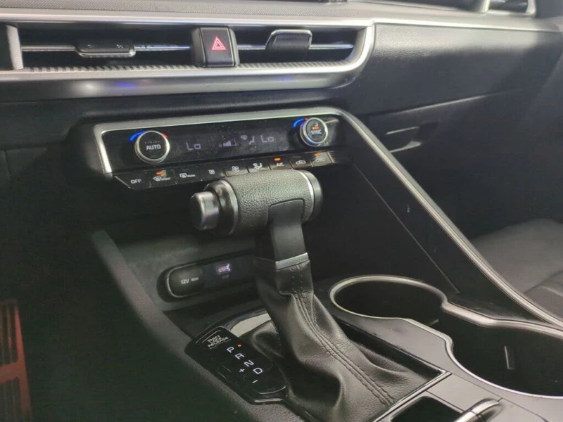 Kia K5 !GT-Line FWD!* АвтоКредит* Цена до БГ* , снимка 14 - Автомобили и джипове - 53341032