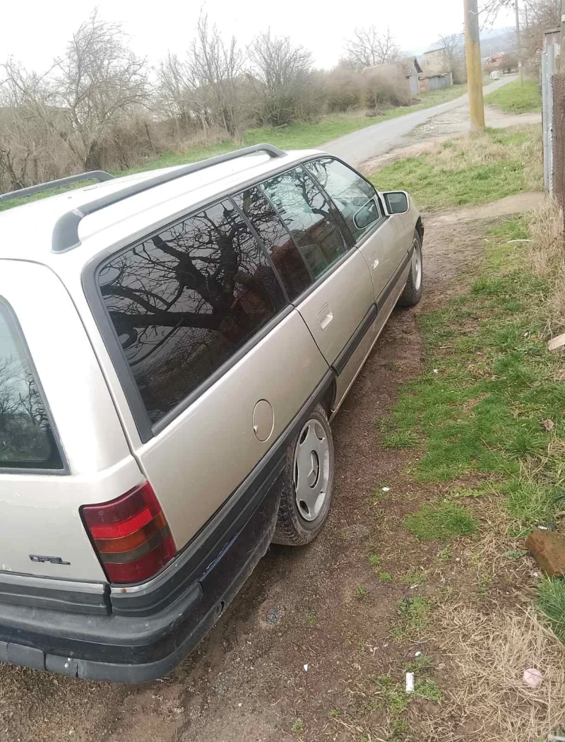 Opel Omega, снимка 4 - Автомобили и джипове - 53496369