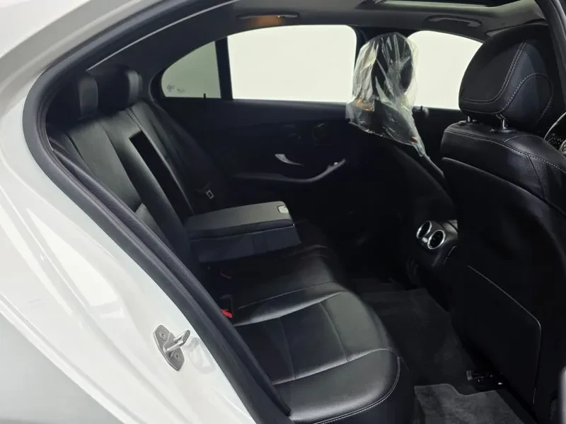 Mercedes-Benz C 200 САМО 30% АВАНС, снимка 12 - Автомобили и джипове - 56251402