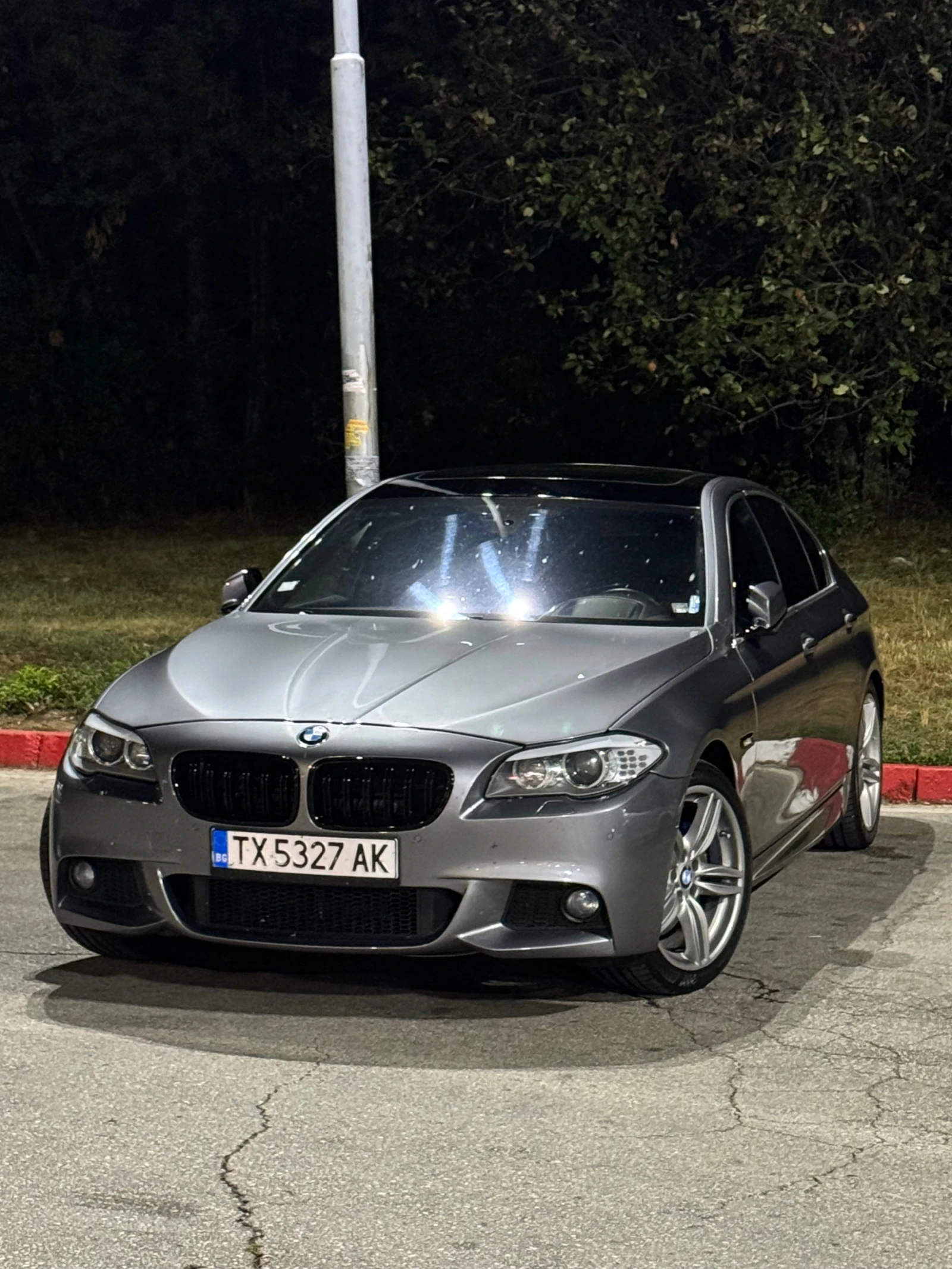 BMW 530 XDrive M packet 258 k.c Фул Екстри, снимка 1