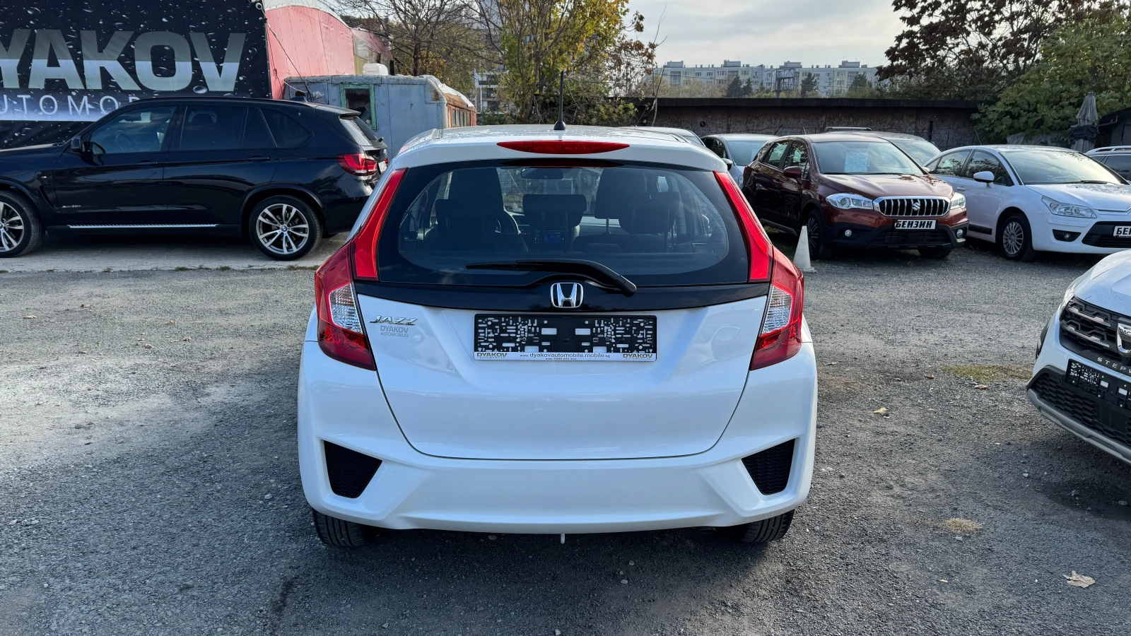 Honda Jazz 1.3i Автоматик! Внос Швейцария! LED, Tel. ... - изображение 6