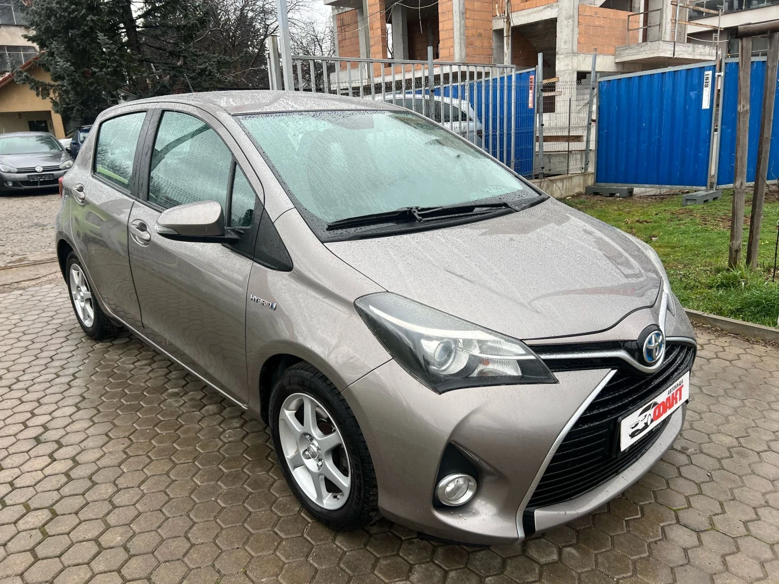 Toyota Yaris 1.5HYBRID/EURO.6B - изображение 3