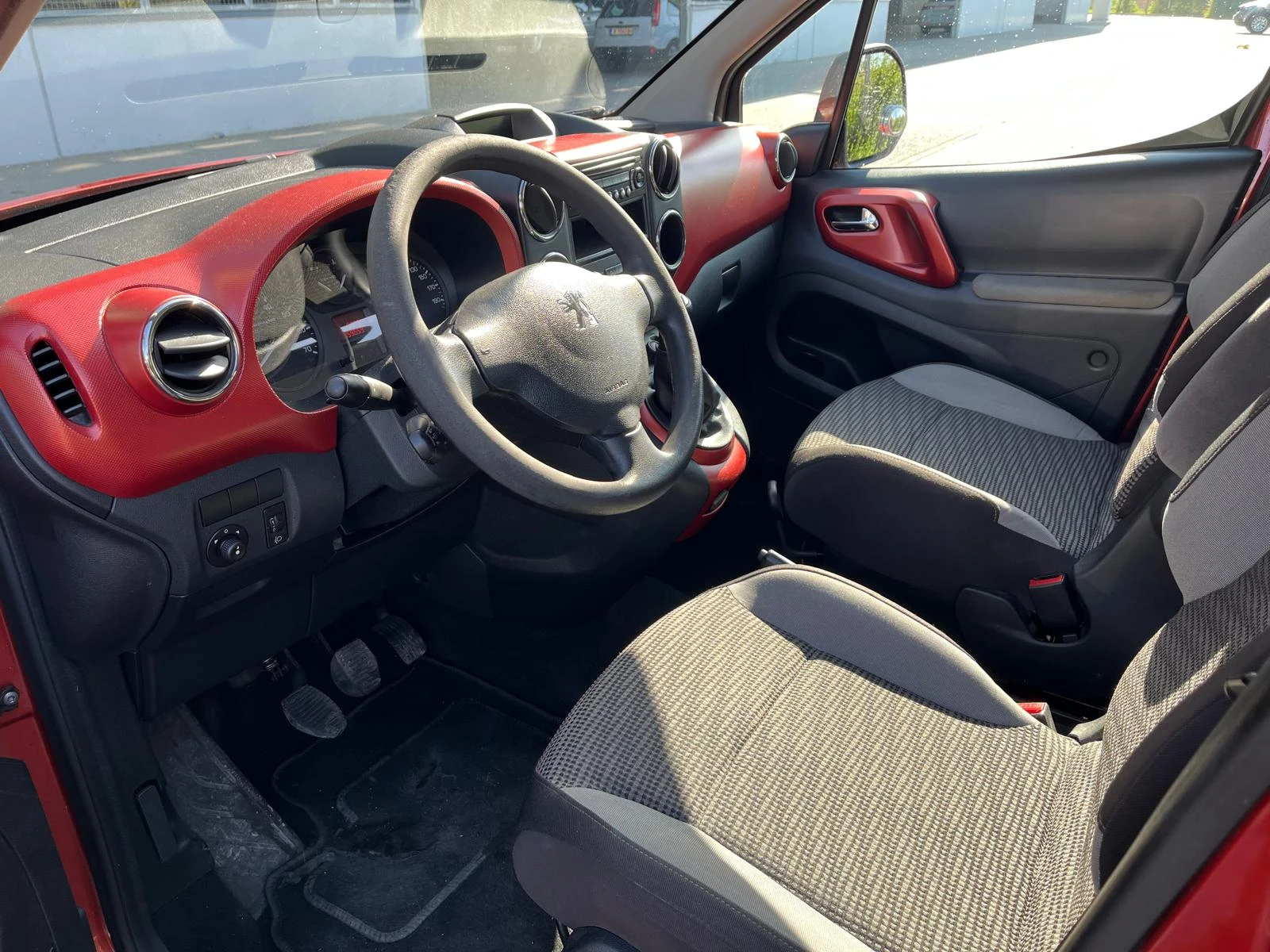 Peugeot Partner Outdoor - изображение 8