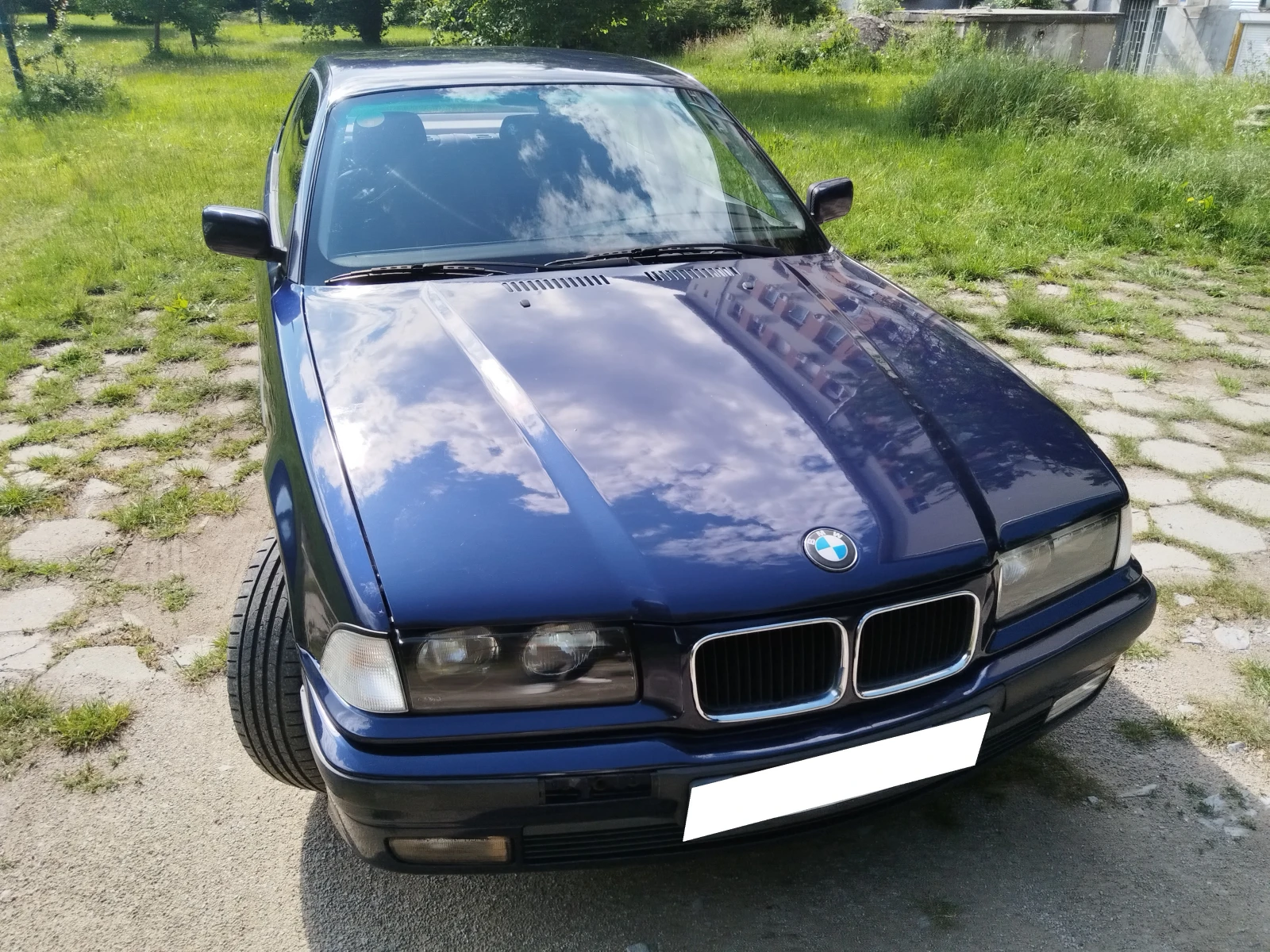 BMW 318 318is - изображение 2