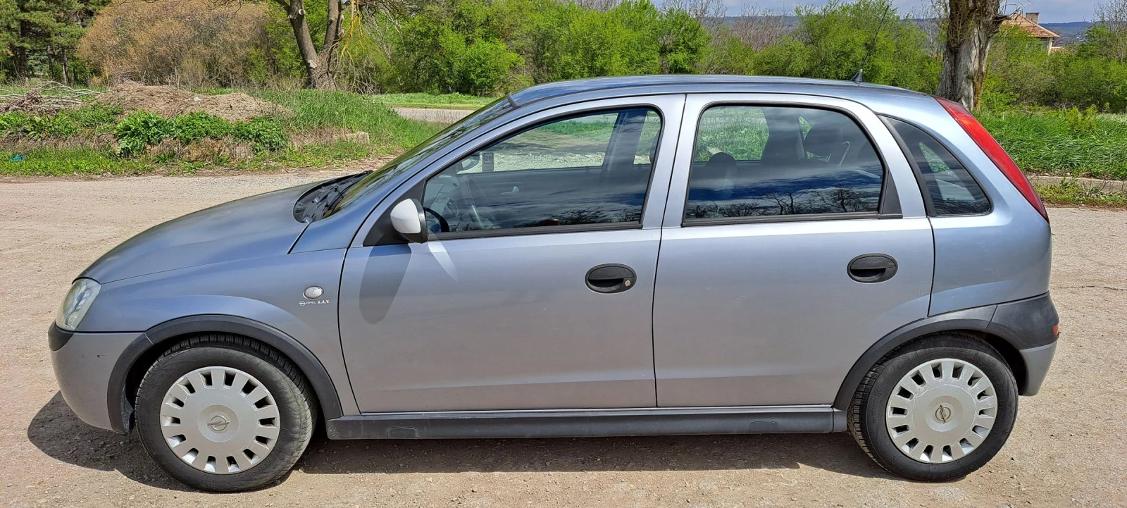 Opel Corsa 1.2-75кс-БЕНЗИН - изображение 2