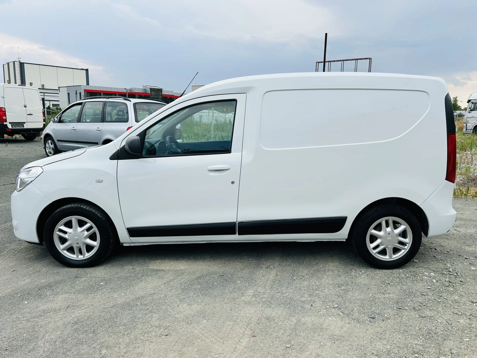 Dacia Dokker 1.5dCi* Navi* Camera* Facelift* Партроник* Темпома - изображение 2