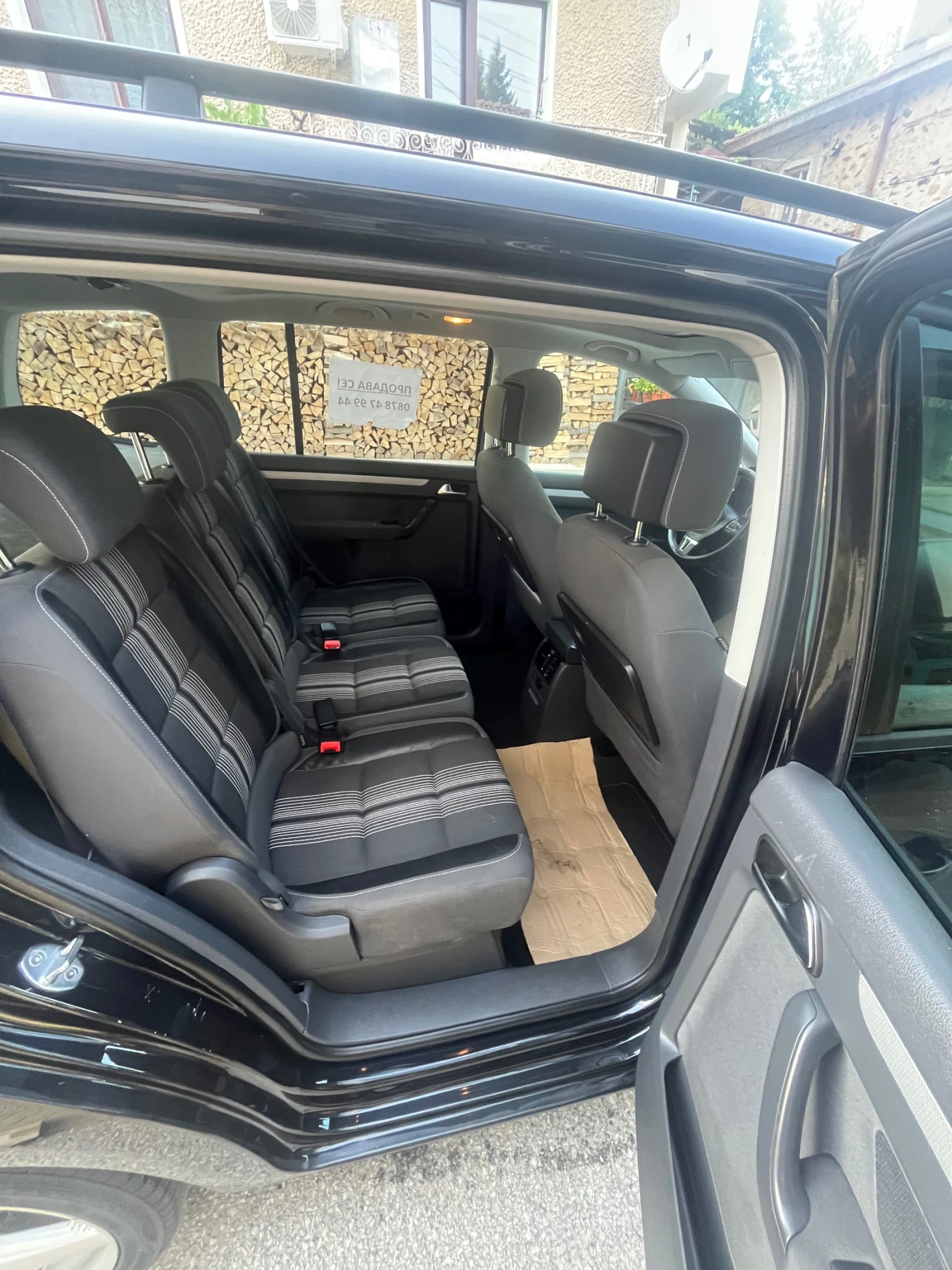 VW Touran Volkswagen Touran 1.6 TDI Highline BlueMotion - изображение 8