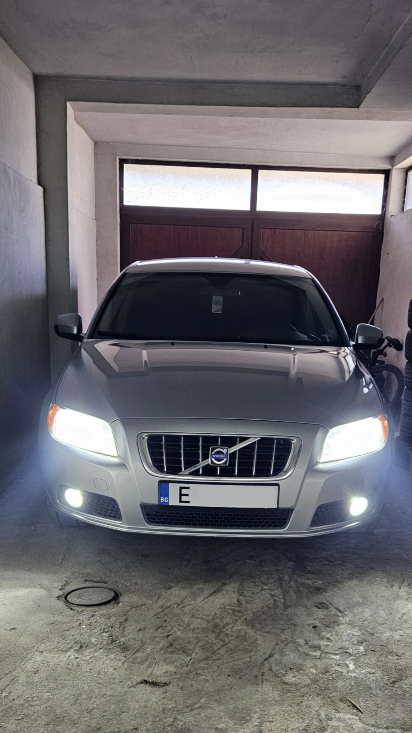 Volvo V70 2.4 D5 | Mobile.bg � ����������� 9
