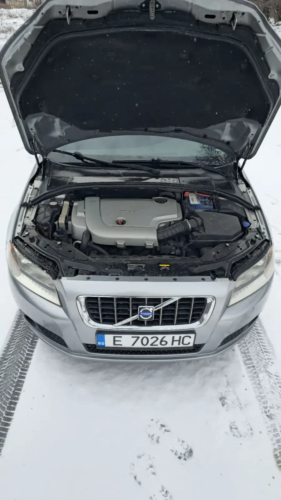 Volvo V70 2.4 D5 - изображение 3