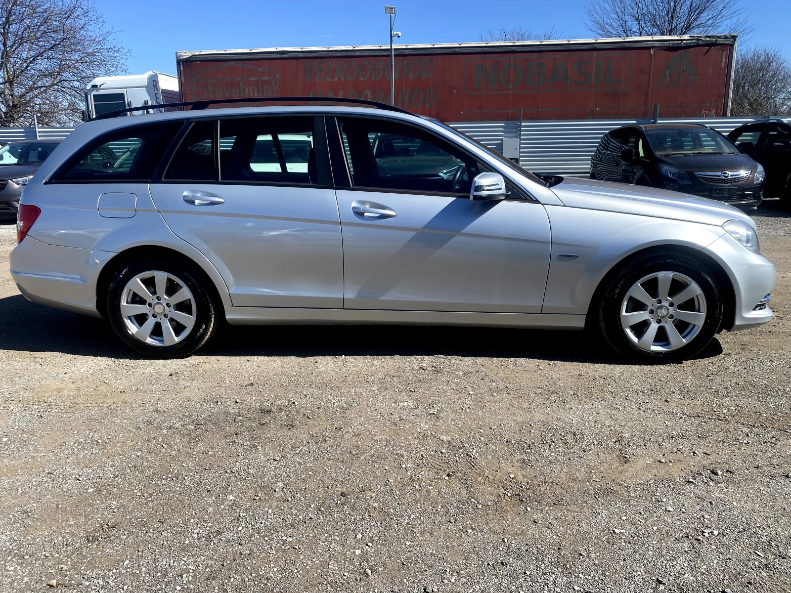 Mercedes-Benz C 220 CDi 170к.с Ръчка ---БЕЗ АНАЛОГ--- Face Lift---, снимка 6 - Автомобили и джипове - 53805380