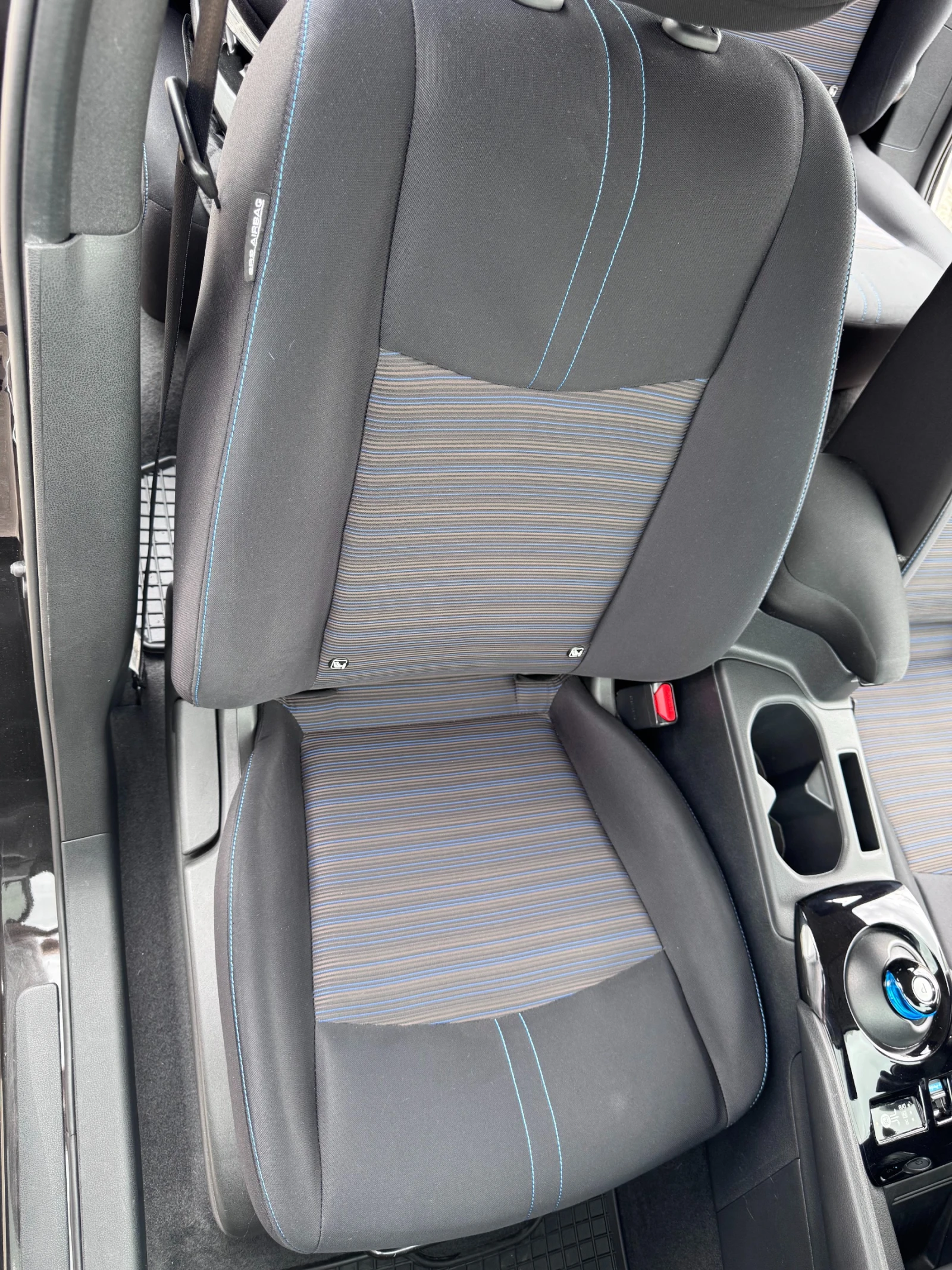 Nissan Leaf , снимка 13 - Автомобили и джипове - 54577638