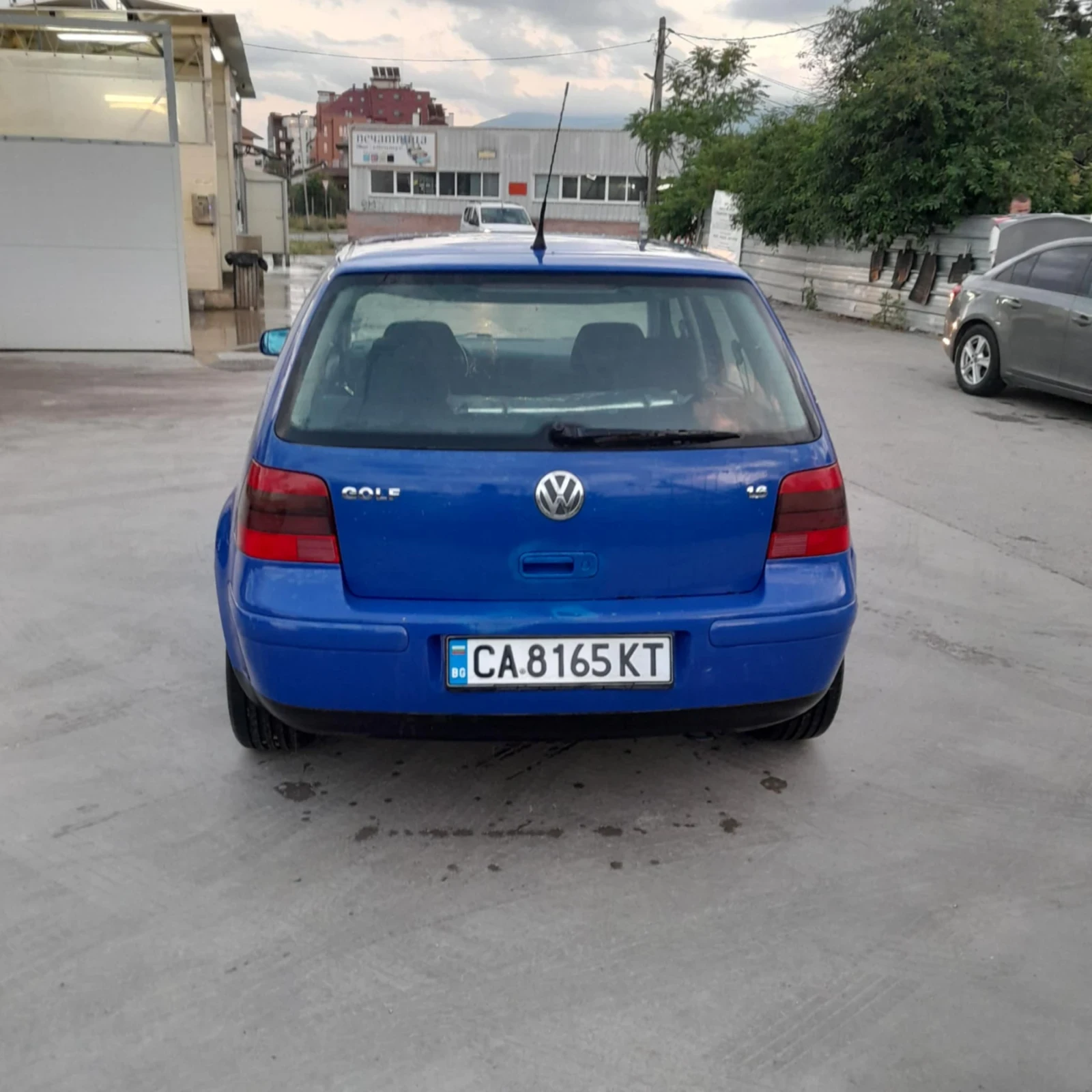 VW Golf 11111, снимка 2 - Автомобили и джипове - 54813061
