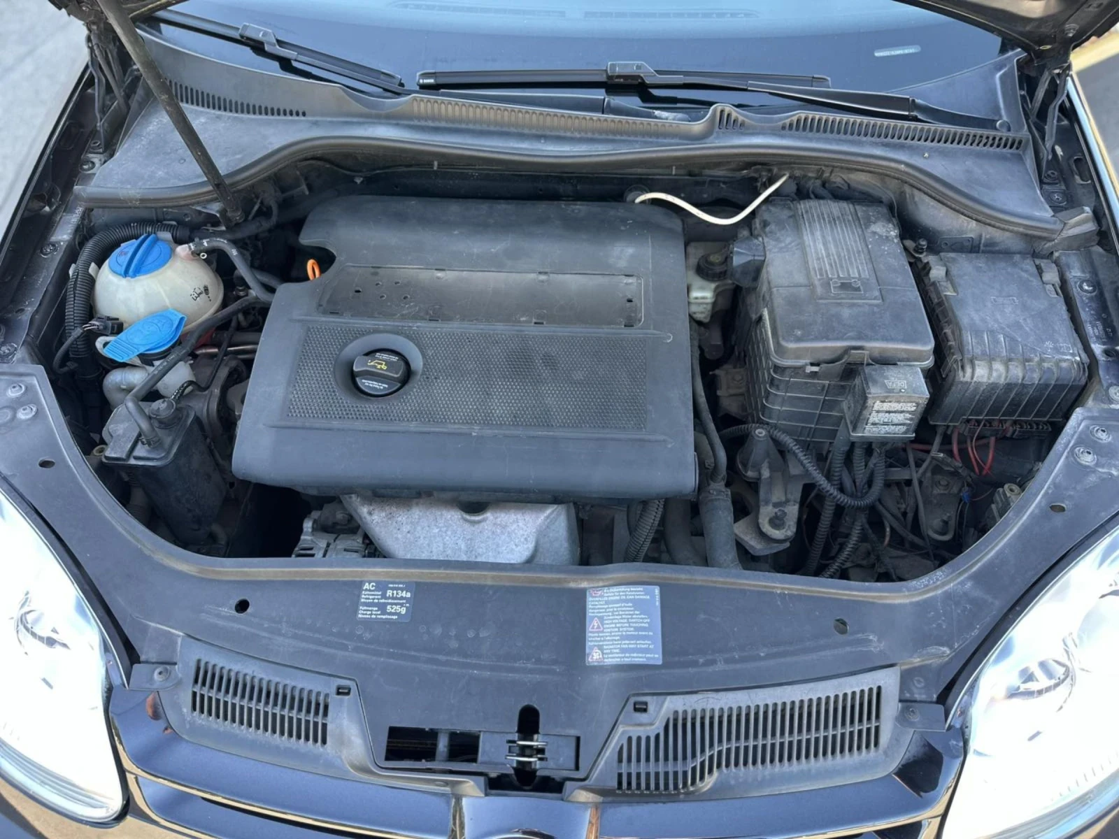 VW Golf 1.4i* Климатик , снимка 4 - Автомобили и джипове - 54884522